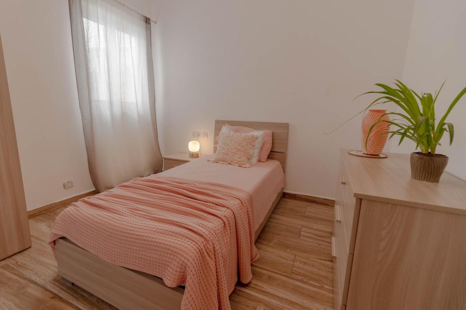 Brand New In Marsalforn Apartment